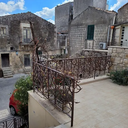 Casa Alecci 1820 Vendégház