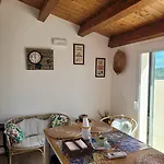 Konukevi Casa Alecci 1820 4*
