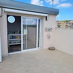 Konukevi Casa Alecci 1820 4*