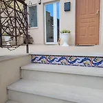 Konukevi Casa Alecci 1820 4*