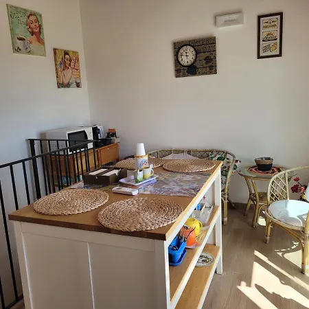 Casa Alecci 1820 Pensjonat 3*