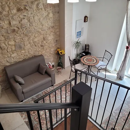 Gæstehus Casa Alecci 1820 4*