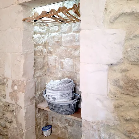 Casa Alecci 1820 Pensjonat 3*